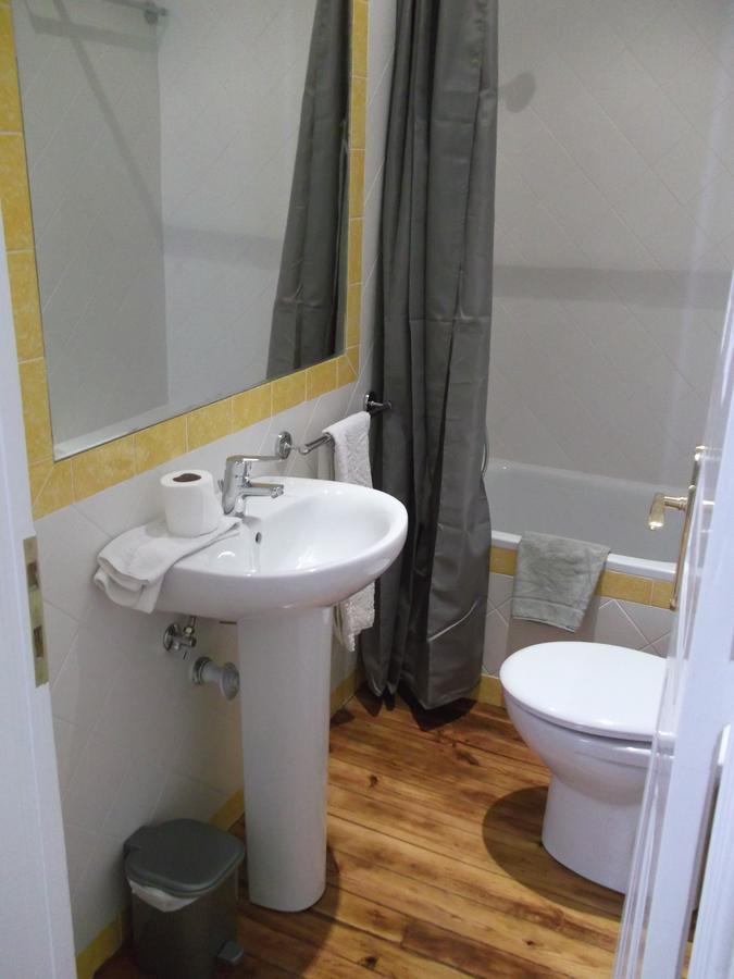 Angola Floor 6 Bedrooms Lissabon